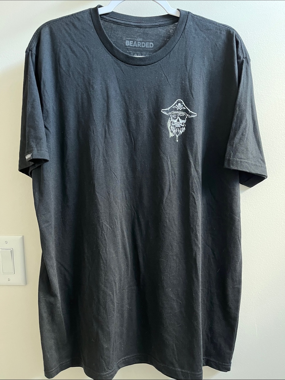 Black Pirate Skull Tee Live Bearded Short Sleeve Graphic  T-shirt Size XL